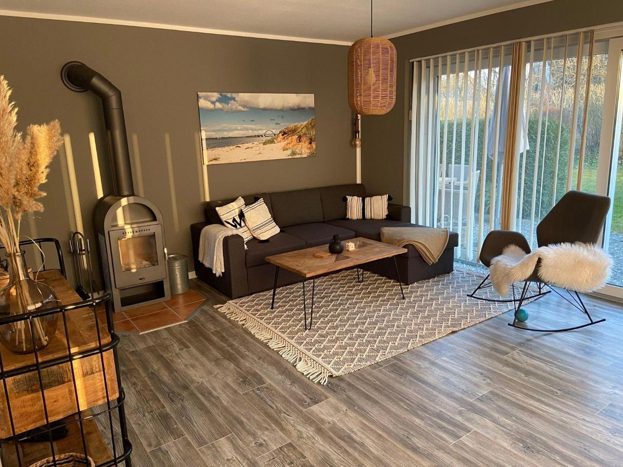 Ferienwohnung Idylle Auf Fehmarn I Vitzdorf Bagian luar foto